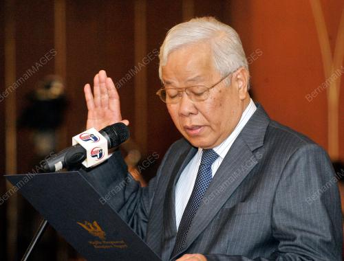 SK20_19012017_ANGKAT_SUMPAH