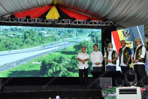 DATUK SERI ISMAIL SABRI YAAKOB