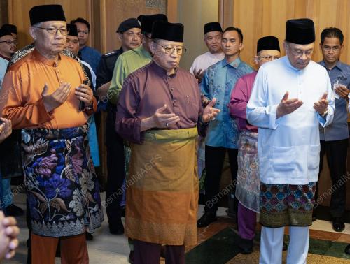 DATUK SERI ANWAR IBRAHIM