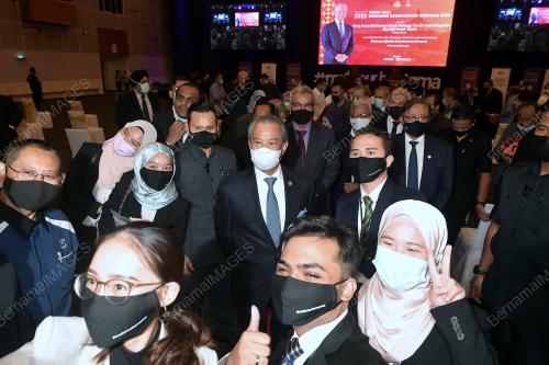 TAN SRI MUHYIDDIN YASSIN