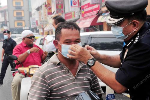SK24_22092015_TOPENG