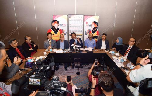 DATUK SERI ABDUL KARIM RAHMAN HAMZAH