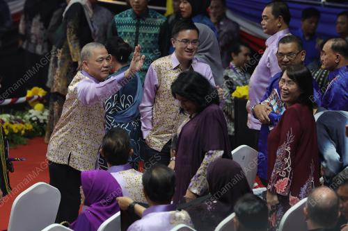 DATUK SERI FADILLAH YUSOF