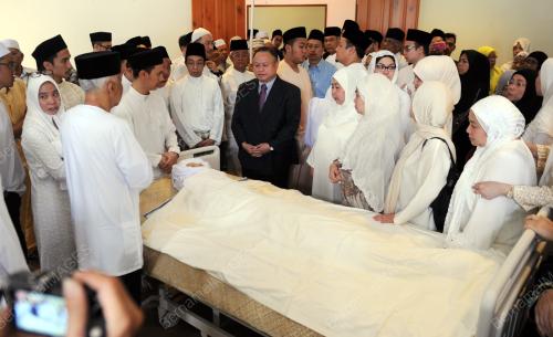 SK27_10012015_TUN_RAHMAN