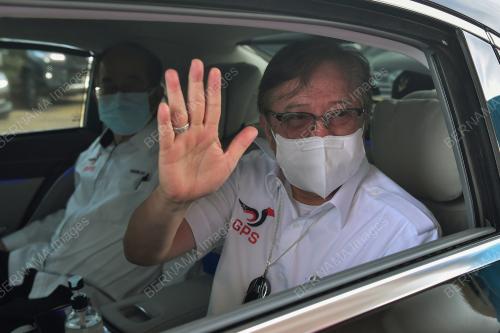 TAN SRI ABANG JOHARI TUN OPENG