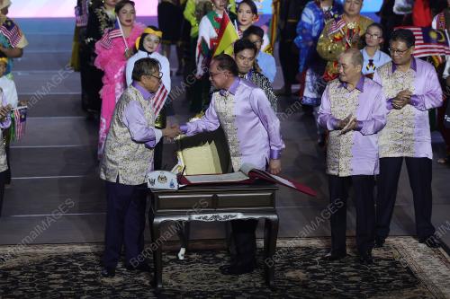 DATUK SERI ANWAR IBRAHIM