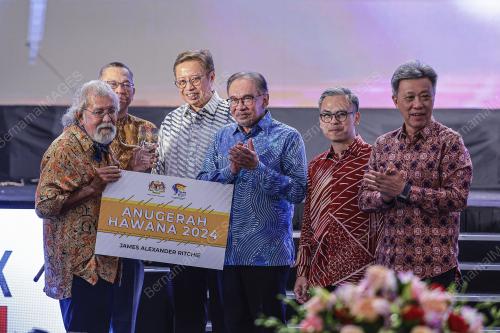 DATUK SERI ANWAR IBRAHIM