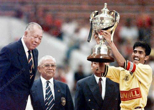 SL10-15_10-2000_AGONG-JUARA_14012016