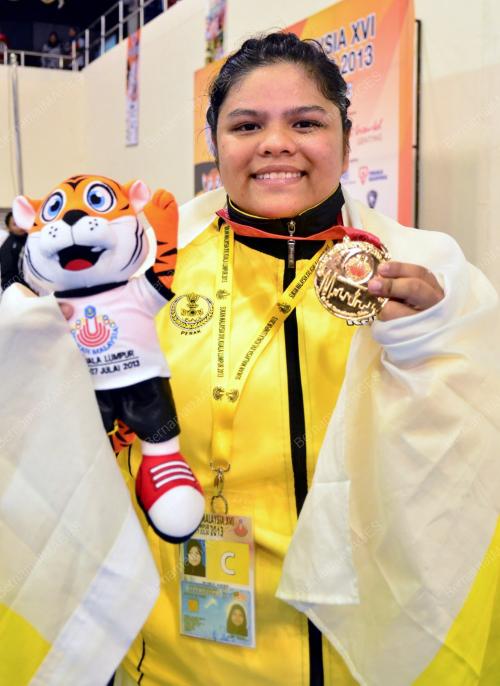 SUK04_01072013_JUDO