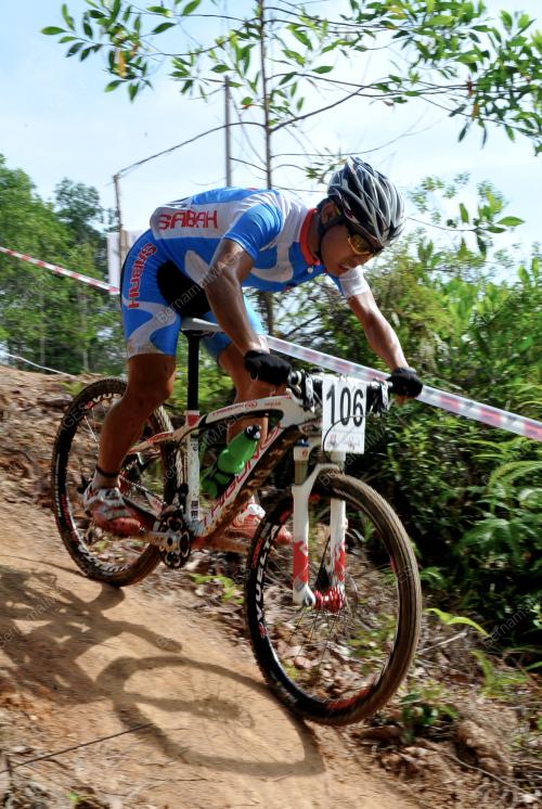 SUK04_07072012_BASIKAL1