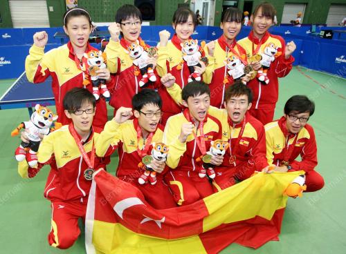 SUK05_05072013_PING_PONG