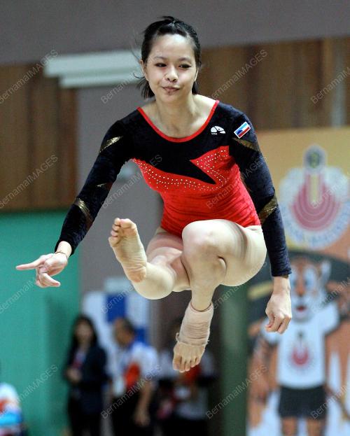 SUK09_01072013_GIMNASTIK