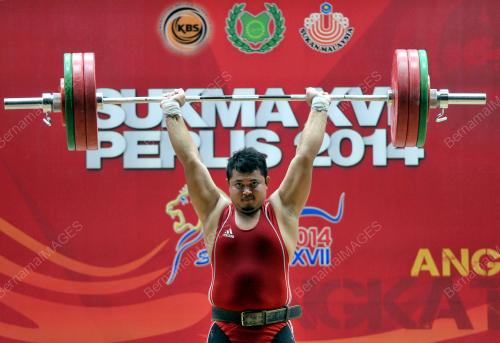 SUK13_02062014_ANGKAT_BERAT