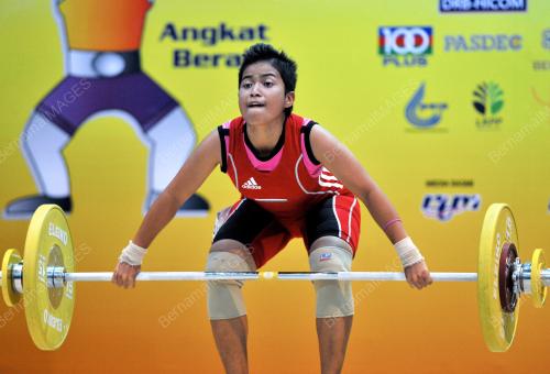 SUK18_11072012_ANGKAT_BERAT6