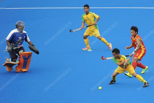 SUK19_07072012_HOKI