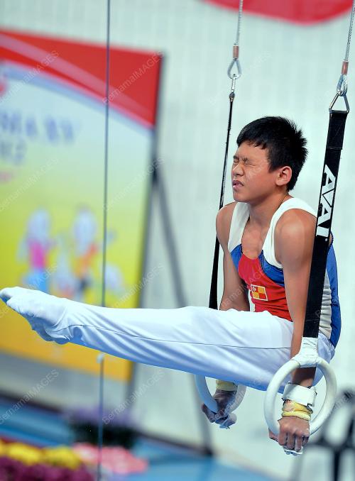 SUK19_08072012_GIMNASTIK