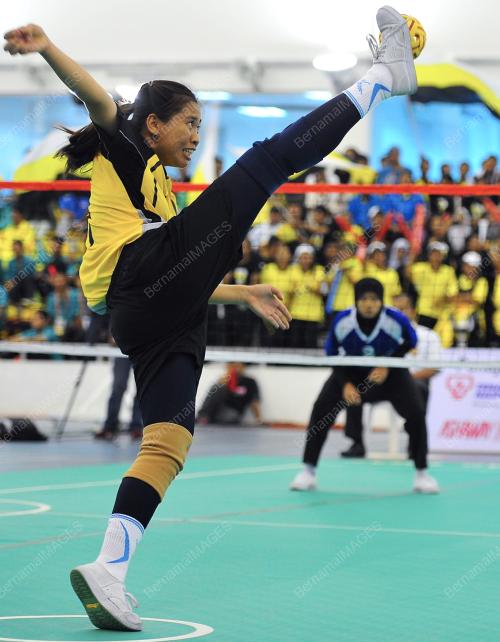 SUK25_09072012_TAKRAW
