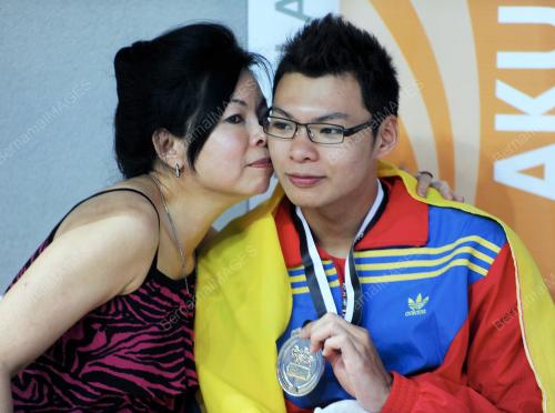 SUK27_08072012_RENANG