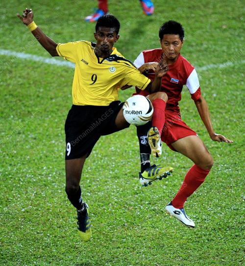 SUK27_14072012_BOLA