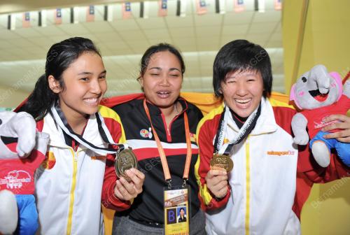 SUK28_09072012_BOLING