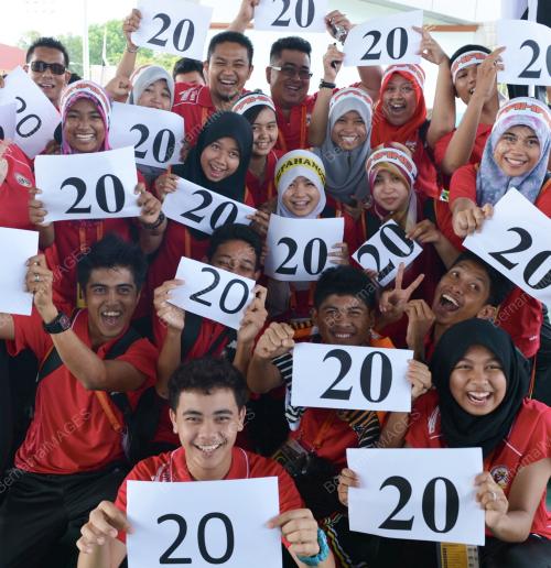 SUK42_13072012_TEMBAK