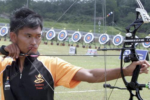 MEMANAH LELAKI SUKMA