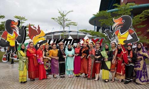 SUKMA_BUSANA
