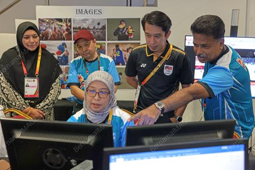 ADAM ADLI ABD HALIM