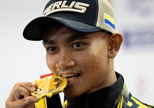 SUKMA ANGKAT BERAT