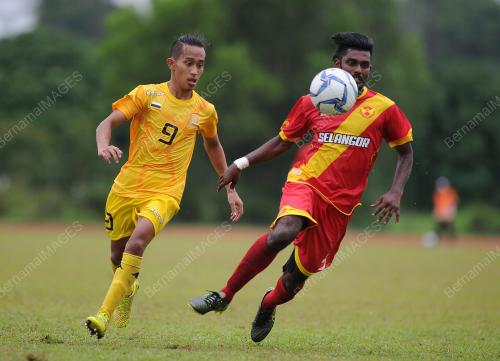 SUKMA34_26072016_BOLA
