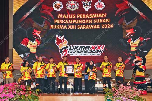 DATUK SERI ABDUL KARIM RAHMAN HAMZAH