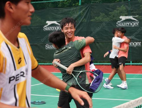 SUKMA TENIS BERPASUKAN