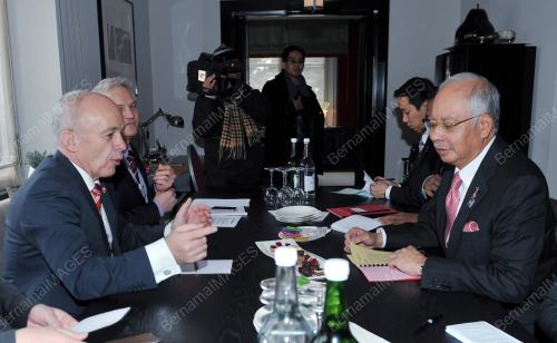 SWZ12_25112012_PM