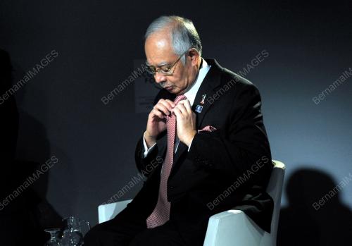 SWZ25_25112013_NAJIB