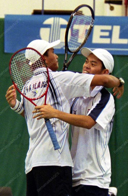 TE02-16_09_2001_TENNIS_02022016