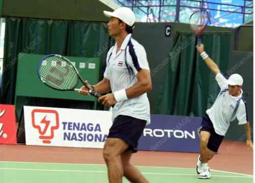TE03-16_09_2001_TENNIS_02022016