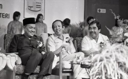 MUSA HITAM