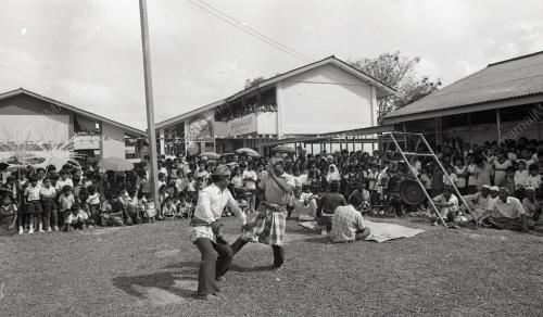 MAJLIS BERKHATAN DAN BERTINDIK