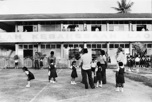 SEKOLAH