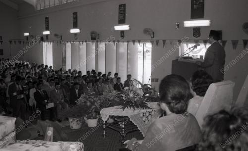 SULTAN MAHMUD