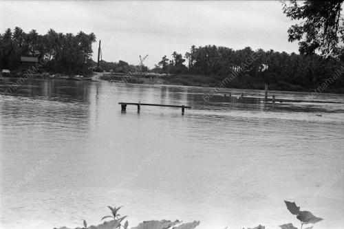 PARAS AIR SUNGAI KUALA BERANG MENINGKAT