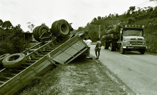 TG01_200690_KEMALANGAN