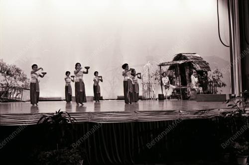 TG02_22111980_PESTA_SENI