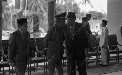 TG02_23092015_AGONG