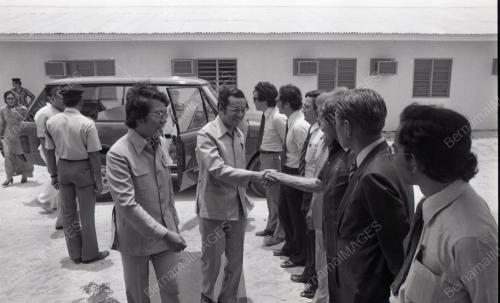 DR. MAHATHIR MOHAMAD