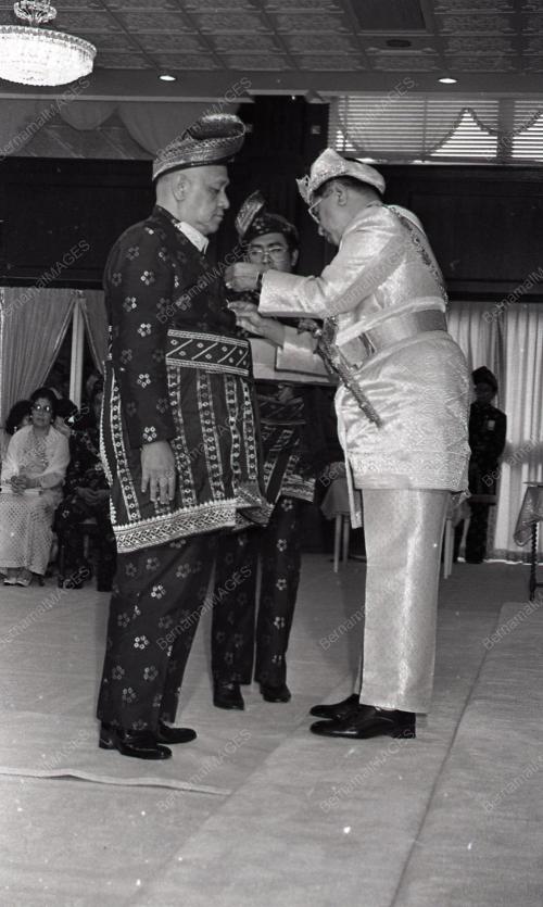 SULTAN MAHMUD