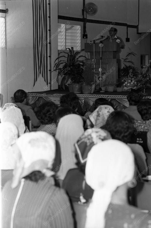 TG04_14012015_KOPERASI_PEMBANGUNAN