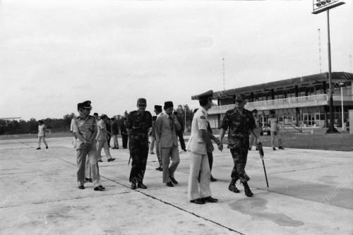AGONG
