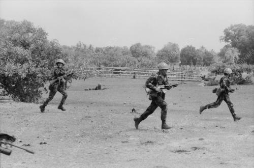 LATIHAN TENTERA
