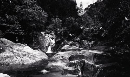KAWASAN PERKELAHAN